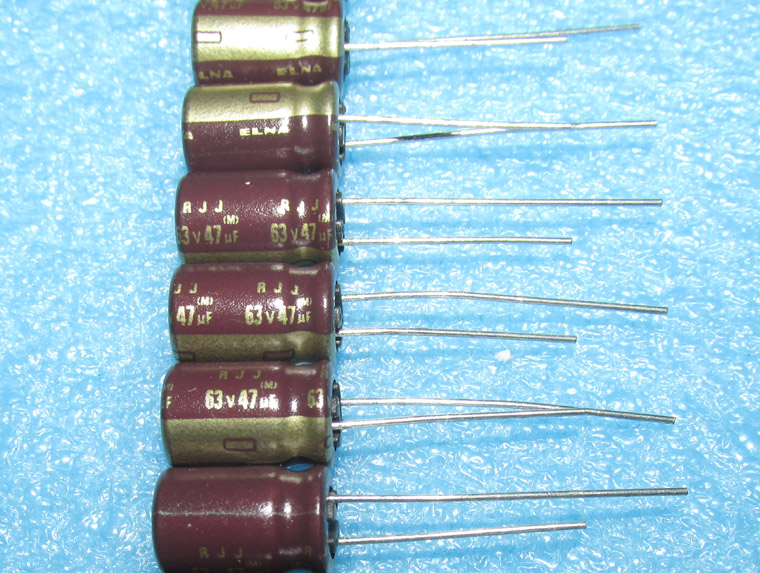 ELNA 棕袍 金字 47UF63V 用电解电容 ELNA 3300UF25V黑壳金字电解