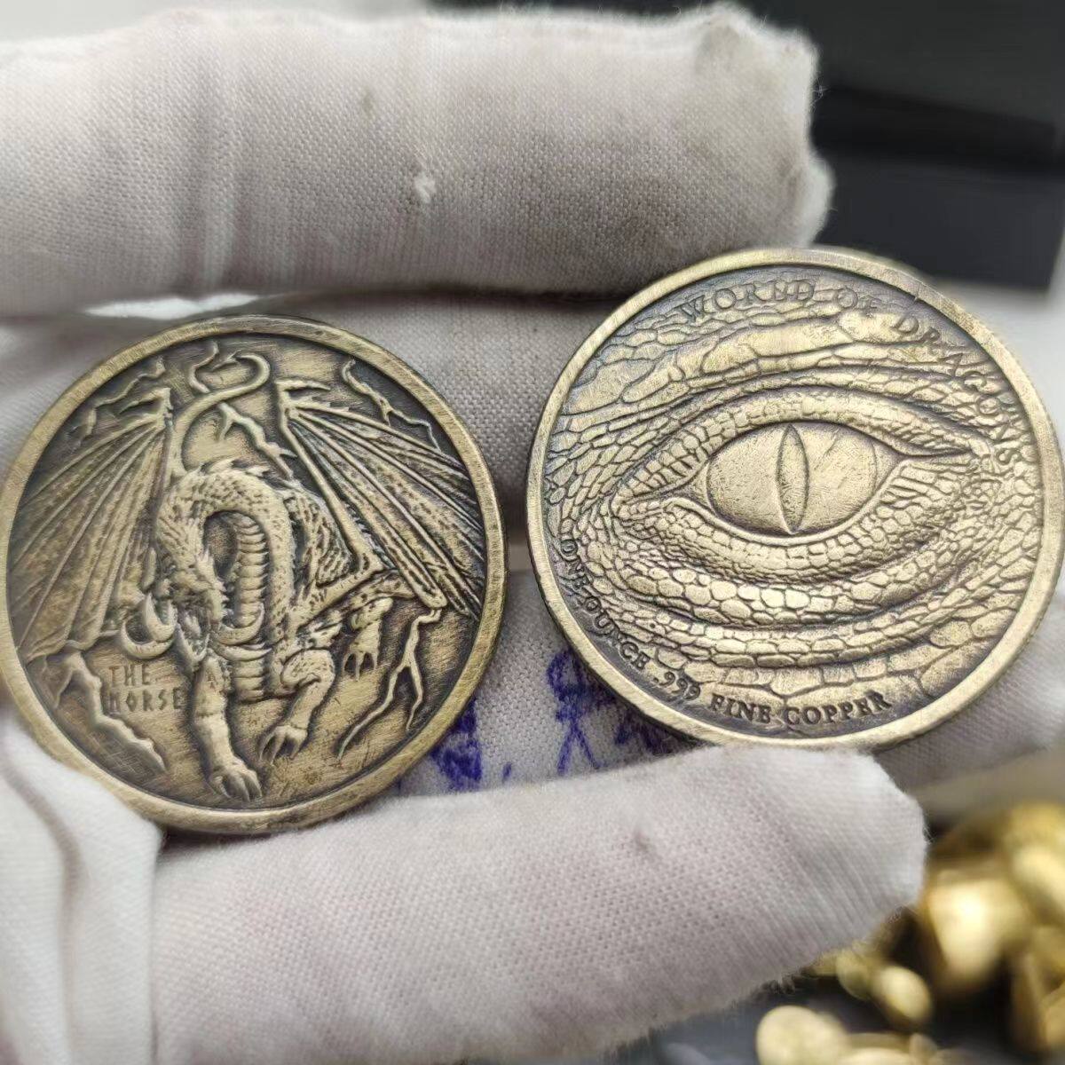 上帝之眼龙流浪者眼睛硬币史矛革之战巨龙手工雕刻魔术纪念币纯铜