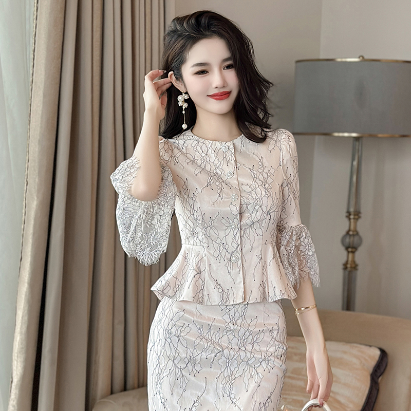 Ocnltiy印花小香风套装女2024春秋新款休闲圆领荷叶边上衣两件套