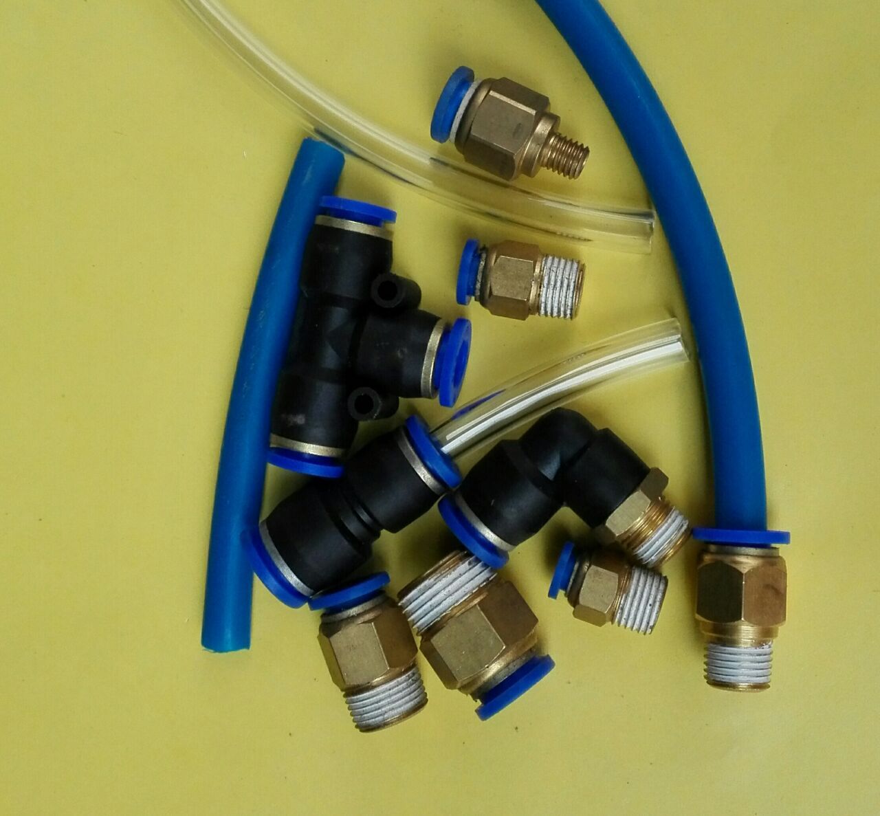 外丝塑料管压力表接头插