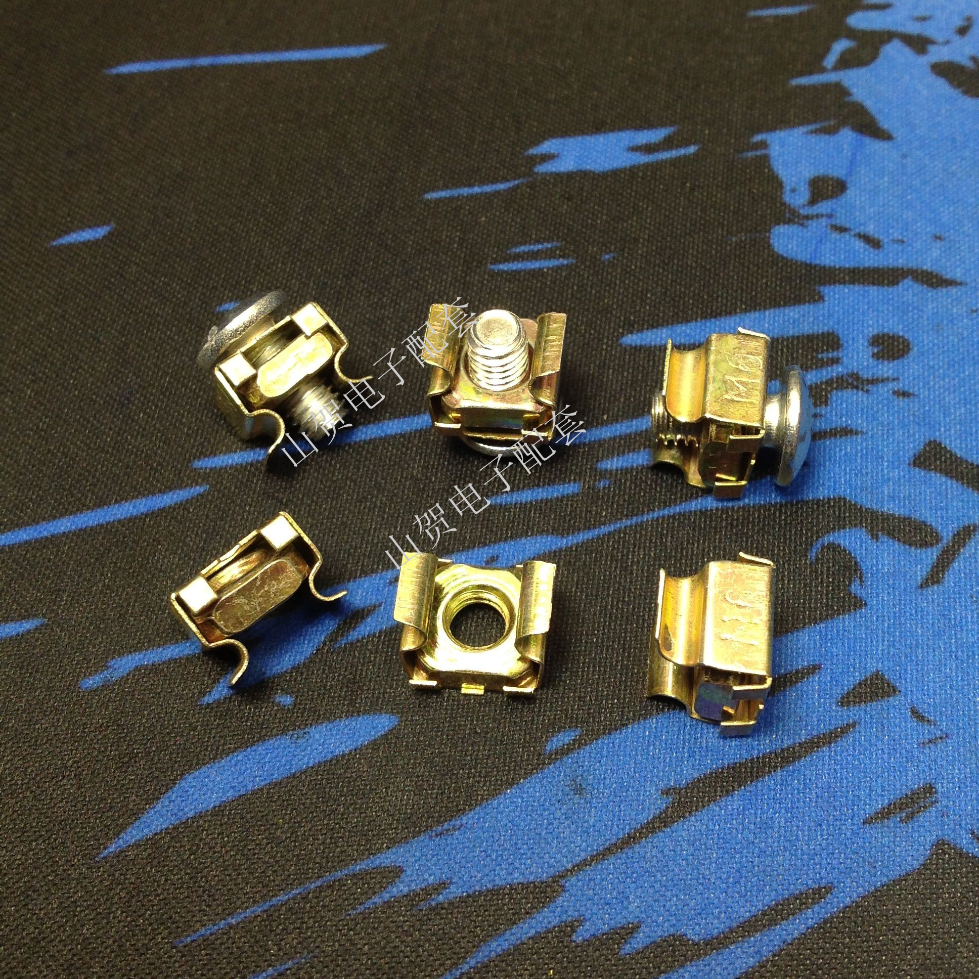 毫米标准机柜螺丝带卡扣