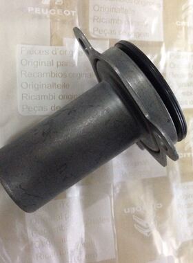 富康爱丽舍C2 206207 307世嘉凯旋 毕加索一轴油封(分离导套)正品