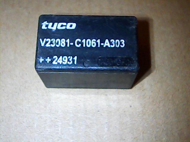 V23081-C1061-A303   正品  V23081-C1061-A303  拆机泰科继电器