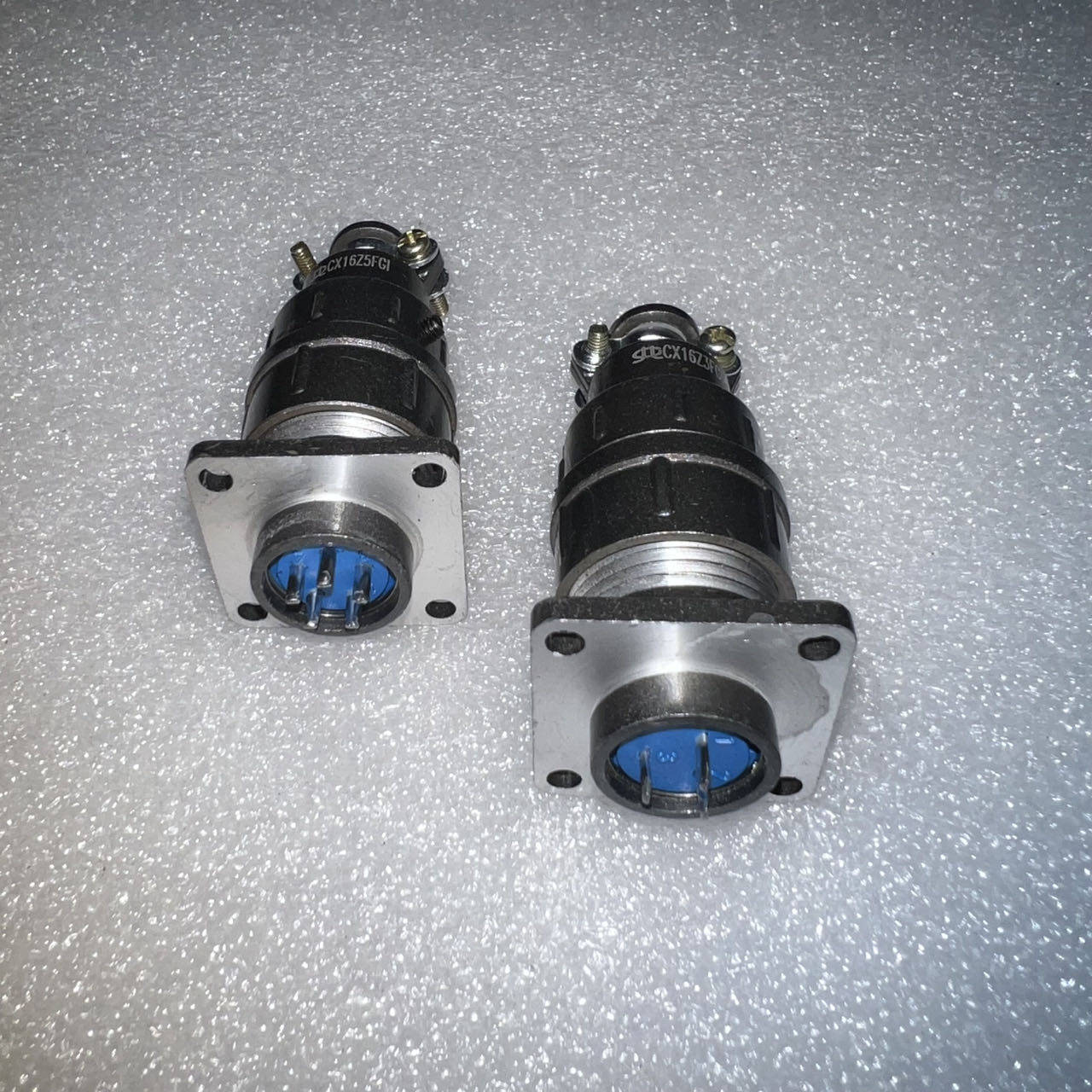 正品接插件芯连器航空头