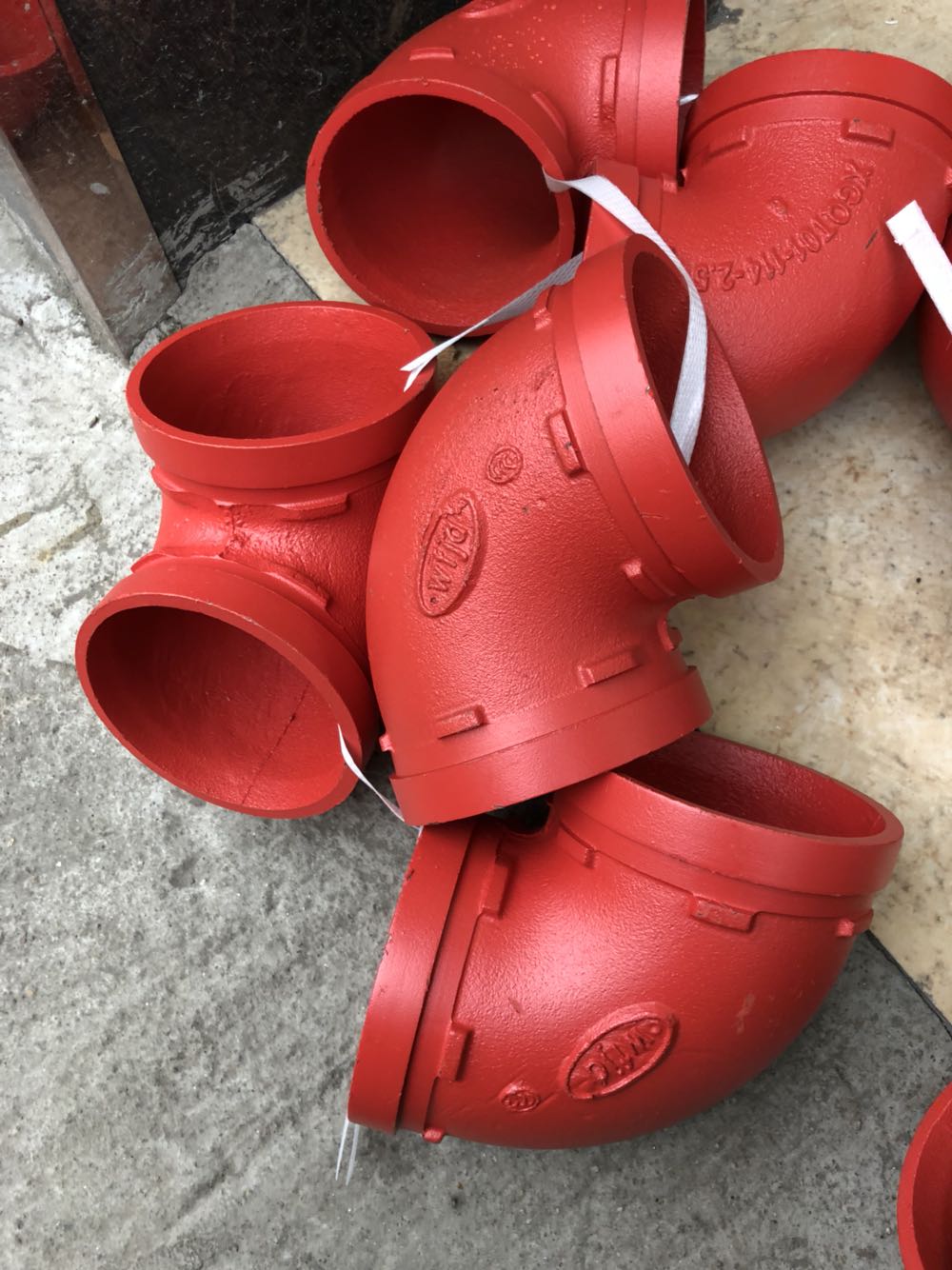 消防国标沟槽弯头卡箍红