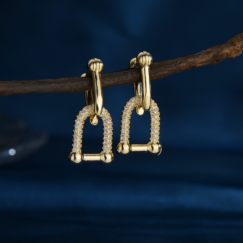 earrings高级感设计款锁