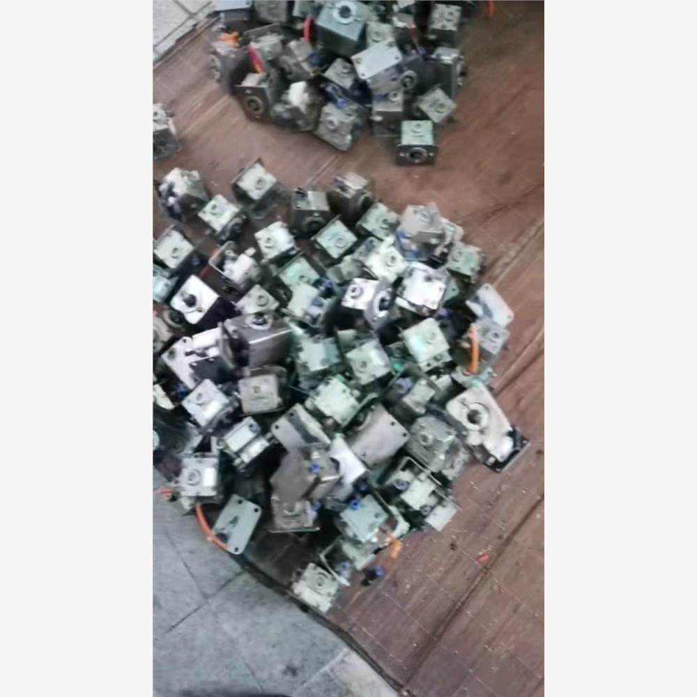 出售日本进口SMC延迟阀VR2110-01大量现货成色较好需议价