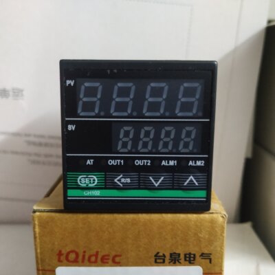 台泉 数显智能温控表 CH102DK01-MAN (K型200度/继电器输出)
