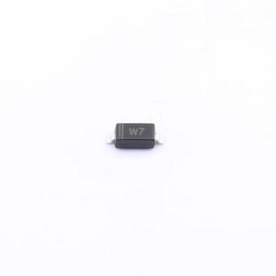 BZT52C4V7 稳压二极管 BZT52C4V7 SOD-123