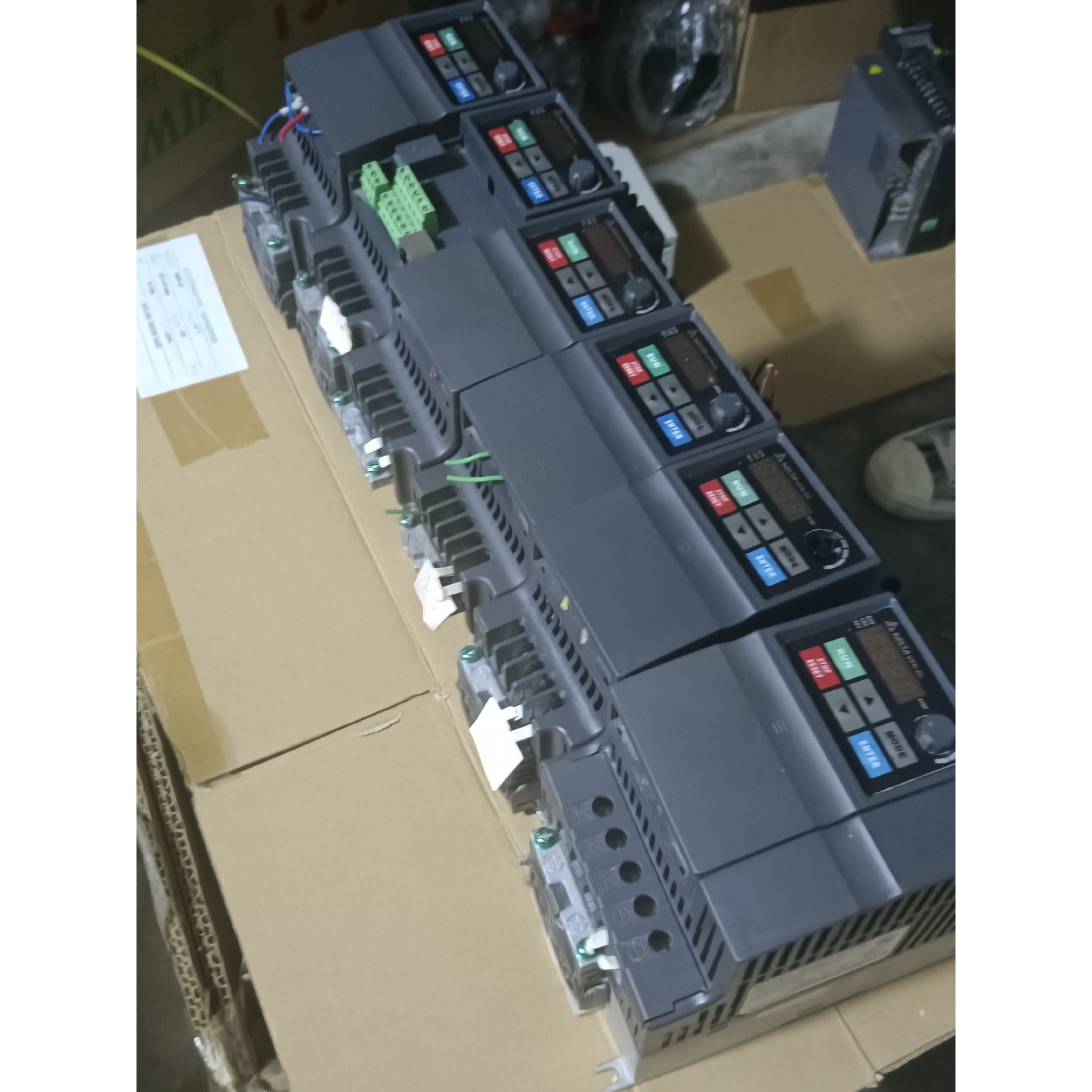 询价变频器,台达变频器,,台达变频器,台达变频器VFD007EL议价