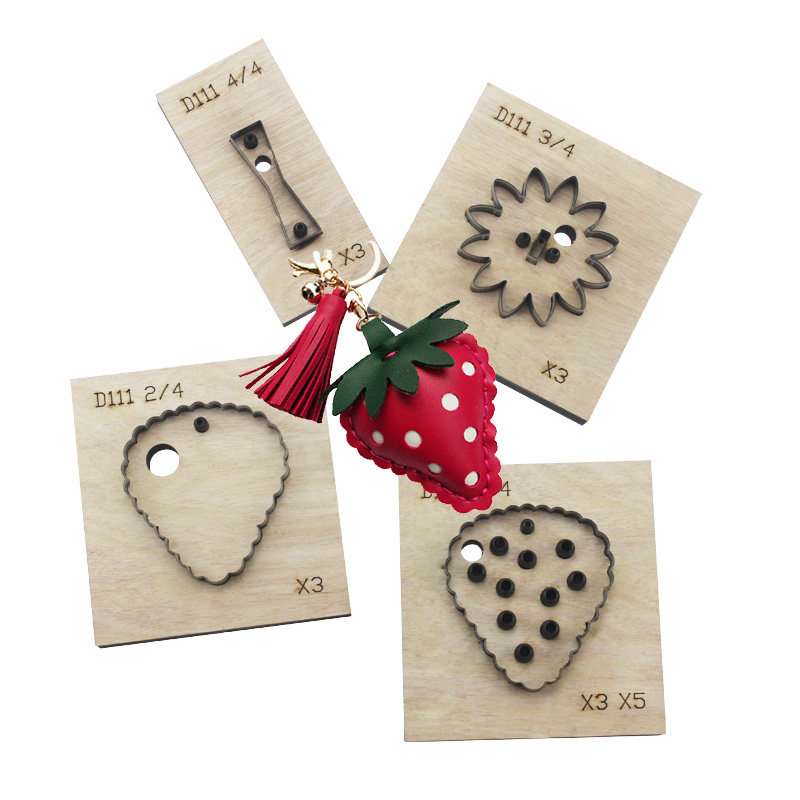 金致D111可爱草莓挂件皮革刀模手工皮具钱包激光刀模可定制DIY,模玩/动漫/周边/娃圈三坑/桌游,桌游配件/卡套/保护膜,淘宝优惠券,粉丝福利购,淘宝优惠卷