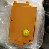 徐工吊车配件大全原厂8吨12吨16吨变幅油缸平衡阀变幅平衡阀锁