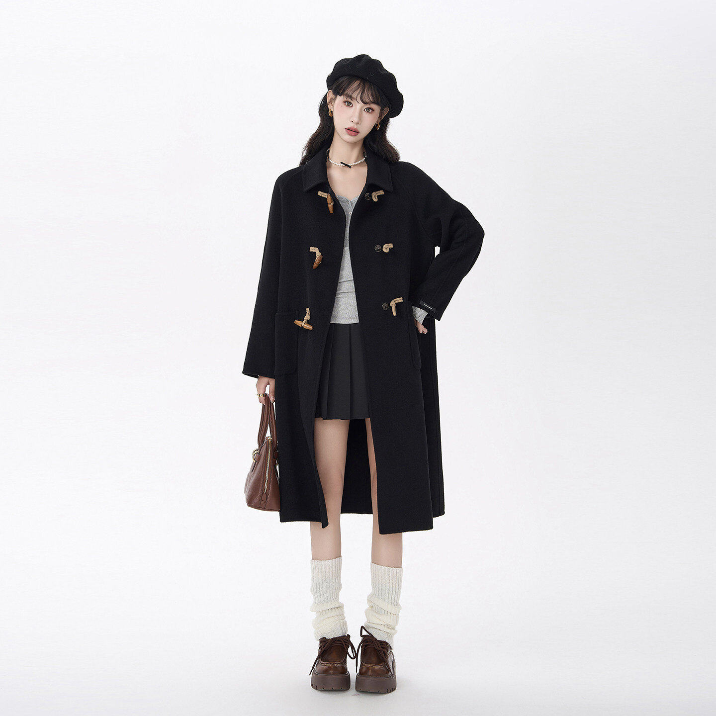 黑色牛角扣呢子大衣女2025秋冬小个子修身显瘦百搭中长款毛呢外套