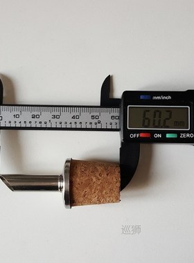 1pc Bottle Stopper Red Wine Pourer with Cap Oil Champagne Bo