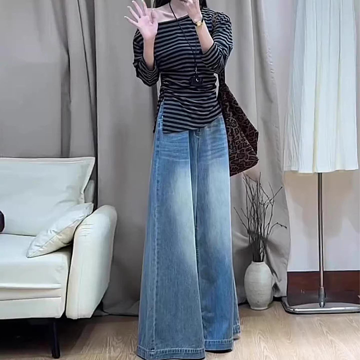 复古浅蓝色阔腿牛仔裤女春秋2026新款高腰显瘦宽松垂感窄版拖地裤,女装/女士精品,牛仔裤,淘宝优惠券,粉丝福利购,淘宝优惠卷