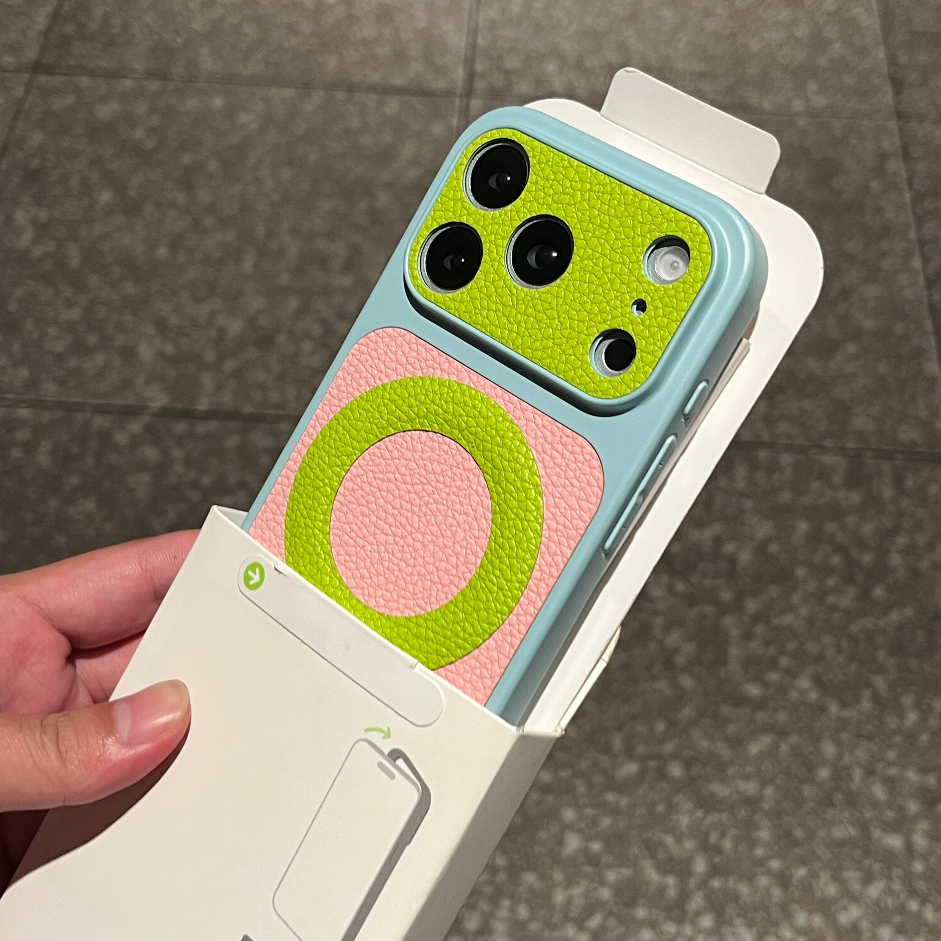 多巴胺糖果甜甜圈磁吸适用苹果17Promax手机壳iPhone16Pro粉红芭乐撞色蓝荔枝纹15plus新款1413全包12防摔11
