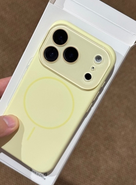 奶黄色小视窗液态硅胶适用苹果17promax手机壳磁吸iPhone16PM全包16Pro简约15/14pro防摔13镜头膜软糯植绒套