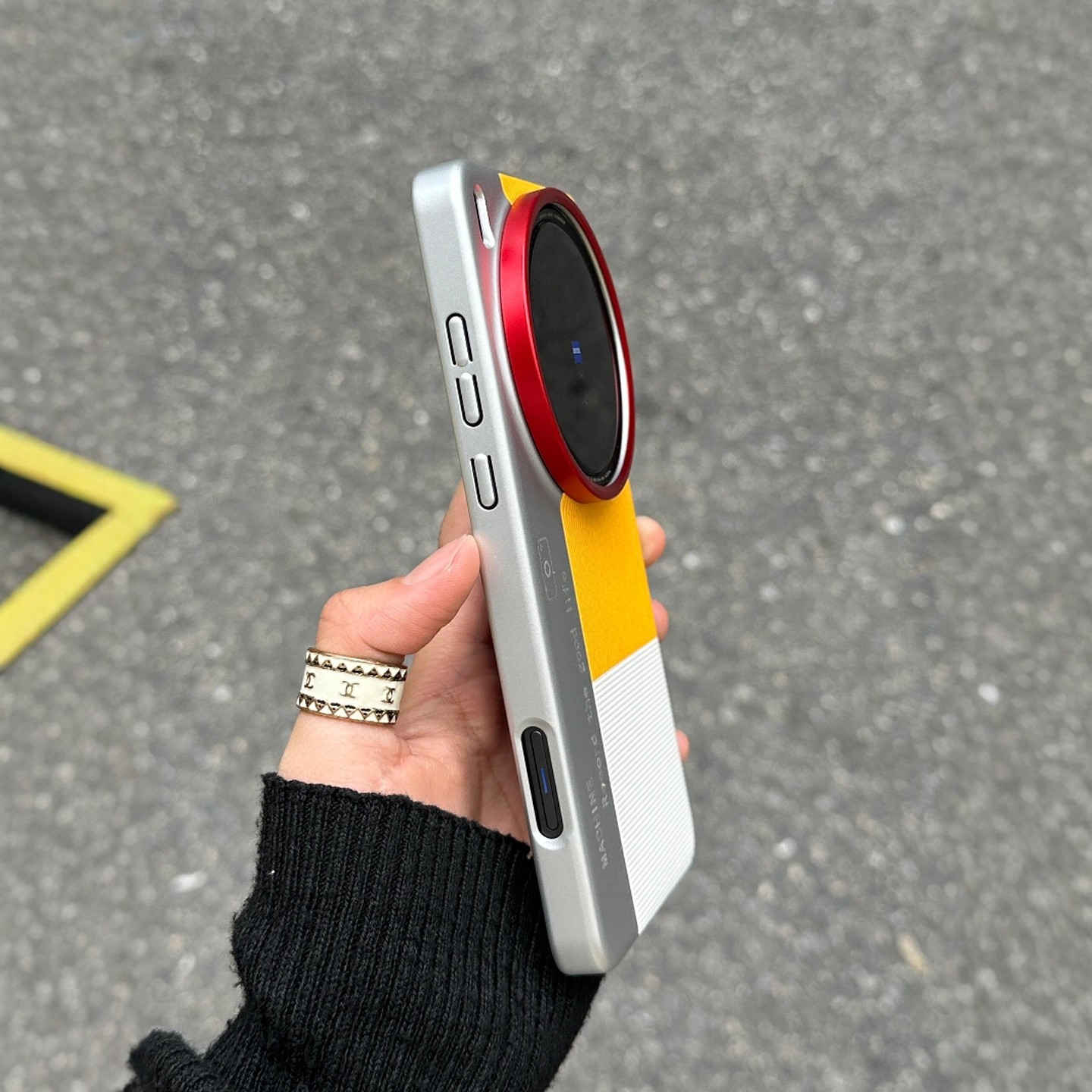 小米黄撞色三拼竖纹壳适用vivoX200promini手机壳X300相框拼接X200S个性高颜值x200ultra金属镜框大孔硬外壳