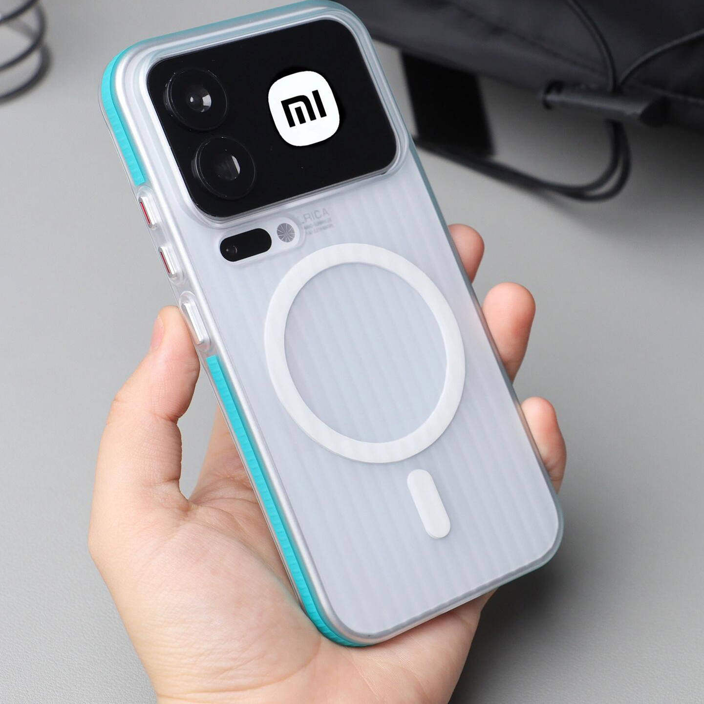 海湾蓝色防滑条光栅微磨砂抗指纹适用小米17Promax手机壳防摔15/14Ultra磁吸保护套15spro简约13瓦楞全包透明