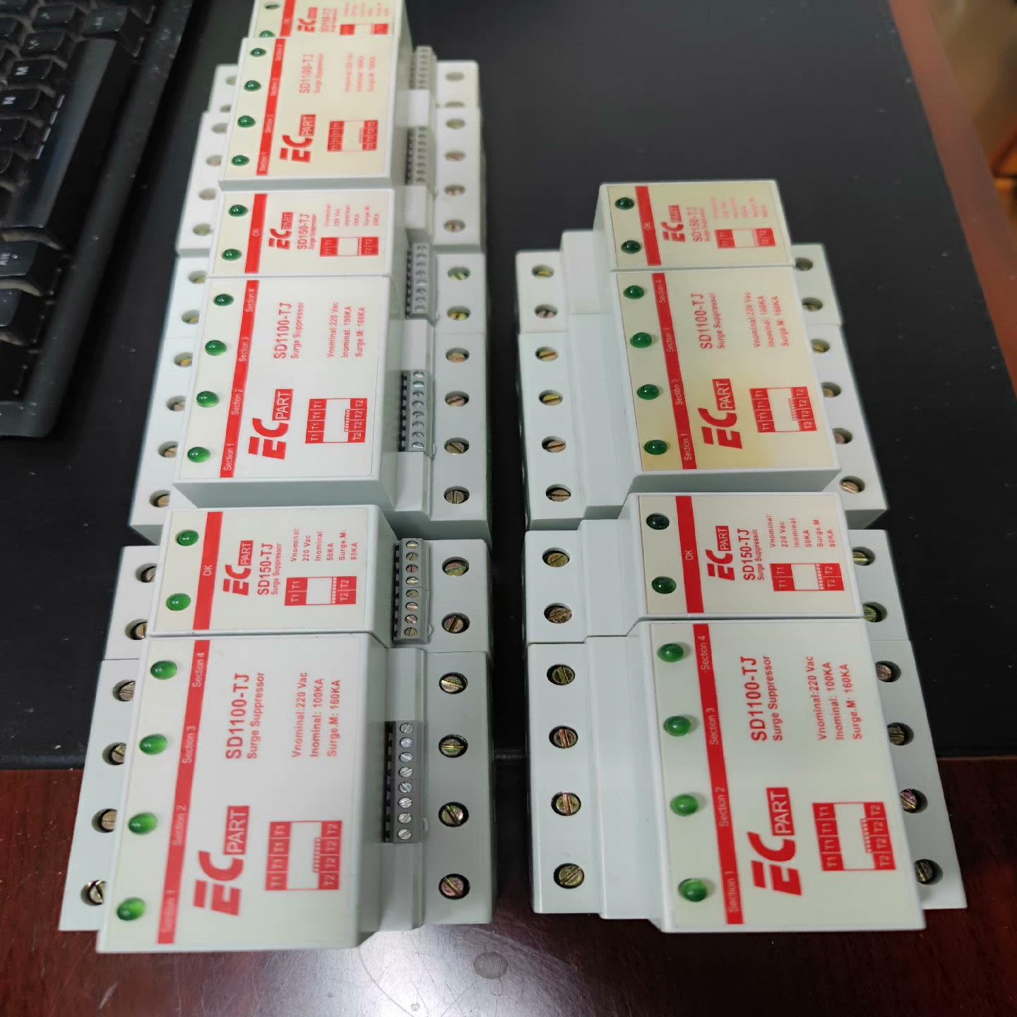 （设备配件）浪涌保护器SD1100防雷保护器 浪涌保护器