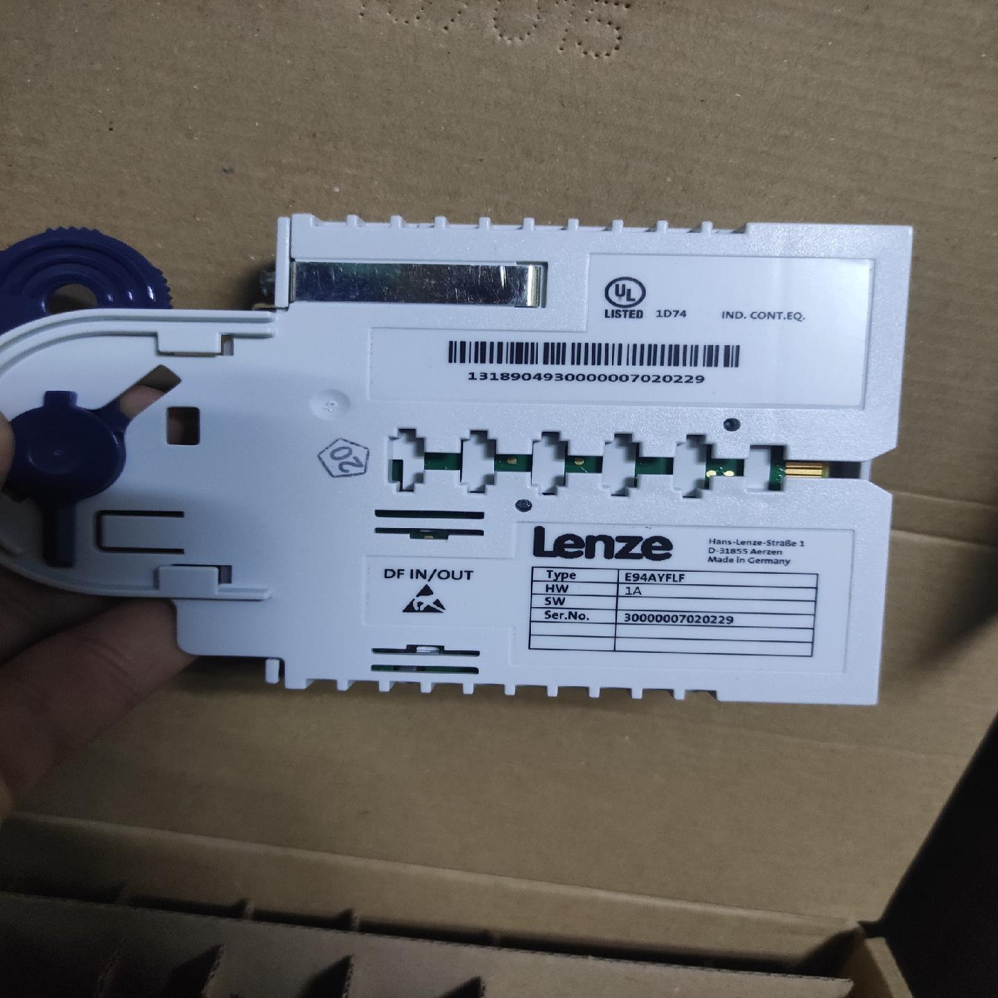 (全新)Lenze 9400通讯模块E94AYFLF