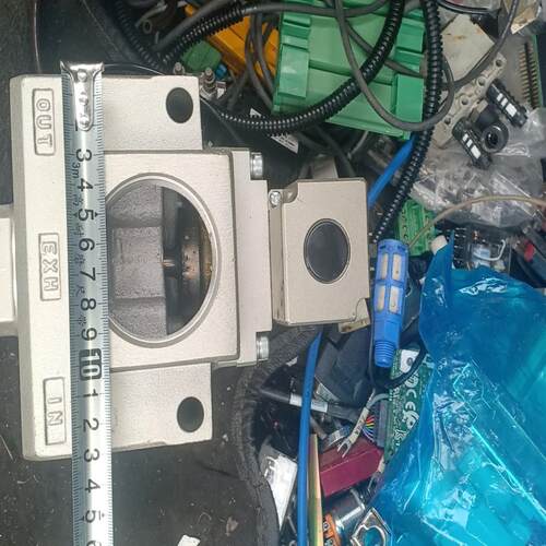原装正品SMC三通电磁阀VP3185-205DA