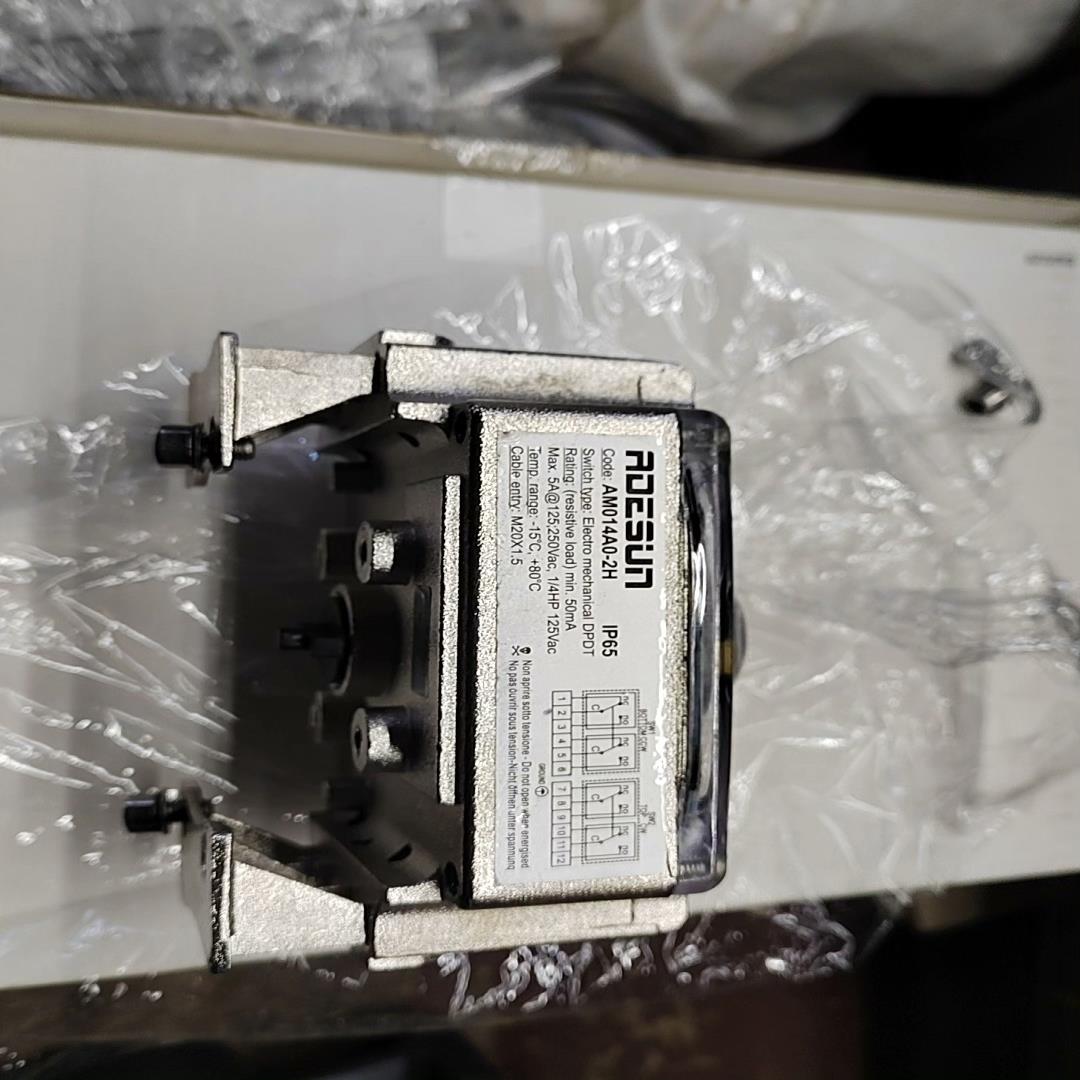 [德峰]SOLDO限位开关AM014A0-2H