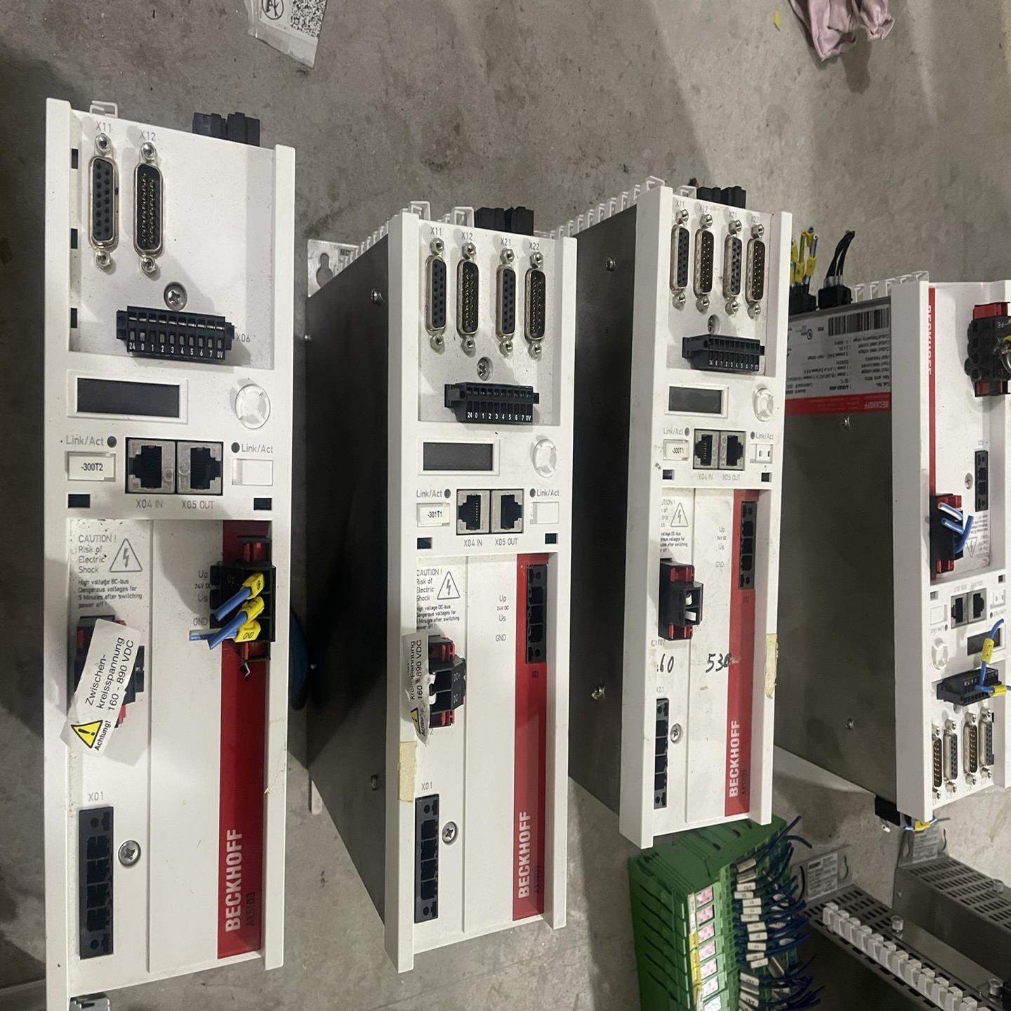 （设备配件）AX5203质量保证一00009 驱动器倍福成漂亮