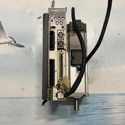 a4伺服驱动400瓦MBDDT2210带电机MHMD04