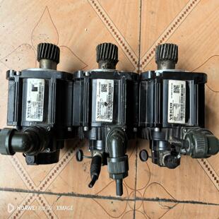 R020YC 电机M13A 伟创110私服D1 VM7 德峰