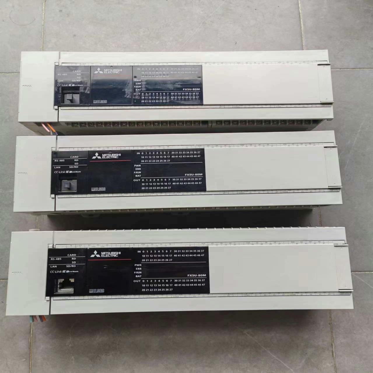 三菱FX5U-80MT/ES功能完好还剩一台