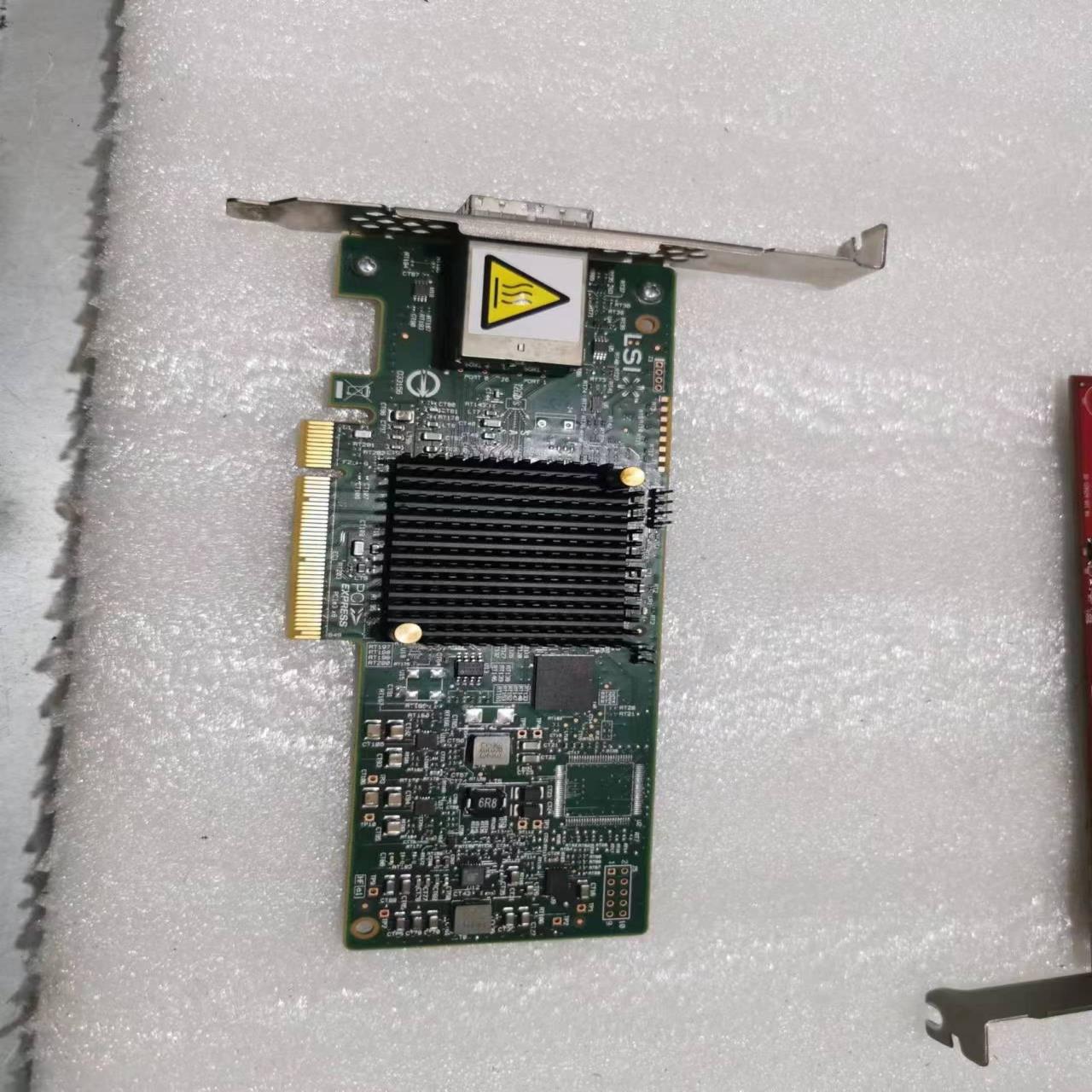 LSI SAS 9300-8e LSI00343 SAS30