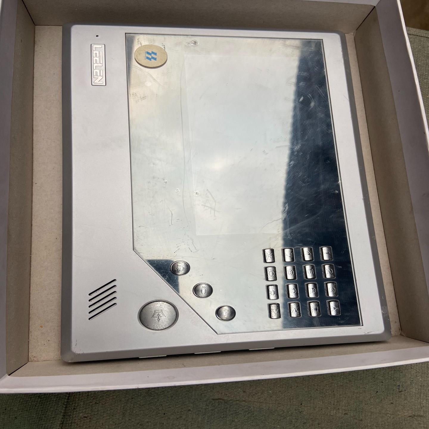 {莱茵电子商行}立林户户彩色可视分机型号JB-2003VCW成色如图