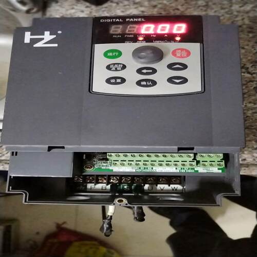 红旗泰变频器RF300A-4R0G/5R5P-4  380V