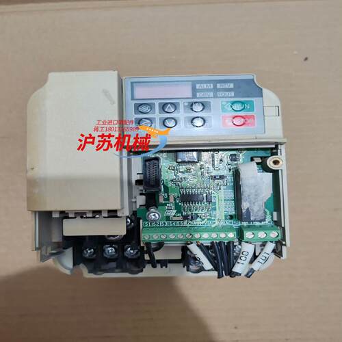 安川CIMR-JB4A0004BAA 1.5KW/0.75K
