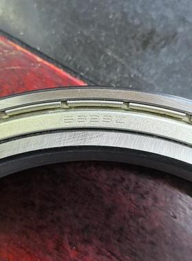 [德峰]薄壁轴承。6828z轴承，机器猫拆下来，成色如图。