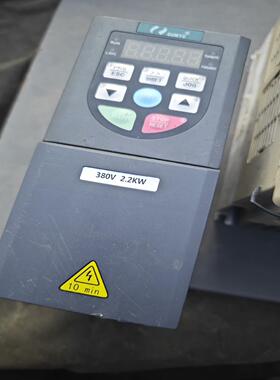 （设备配件）-4用到2.2变频器型号CM800T2R2B联系日业：[kw