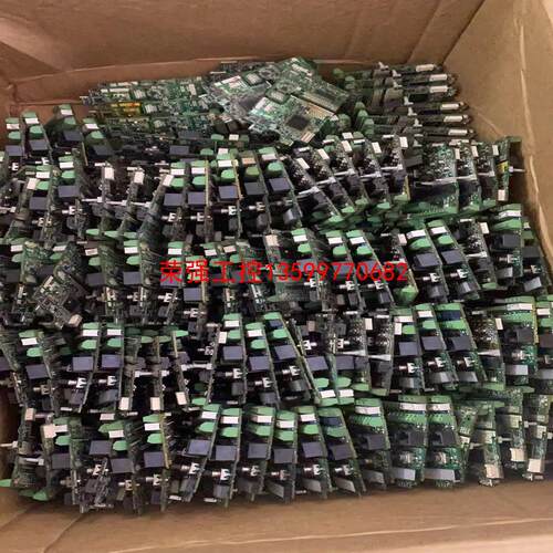 【荣强工控】二手E70CB15B BC186A870G52三菱变频器E7