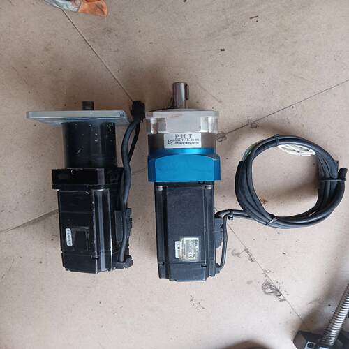 {雅致机械商行}台达伺服电机ECMA-C20807FS075KW成色很