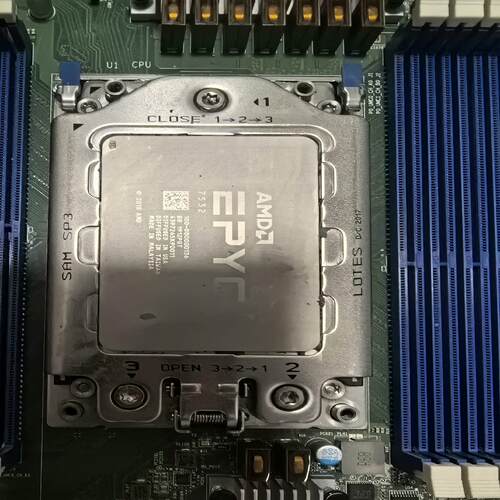 议~AMD EPYC 7532Cpu 通道全 正式版 无锁