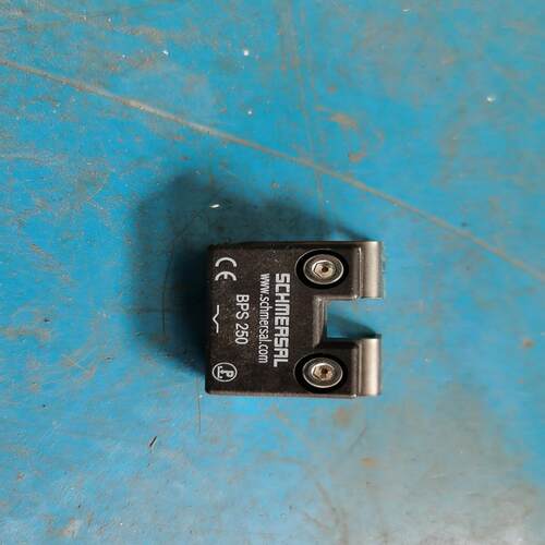 {莱茵电子商行}施迈赛安全磁开关 BPS250