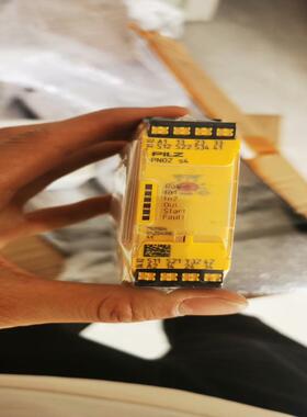 [德峰]皮尔兹安全继电器S4，751104，PMOZ S4