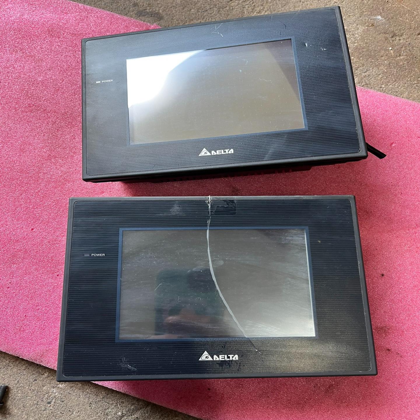 台达触摸屏拆机DOP—B05S100二手拆机成色如图便