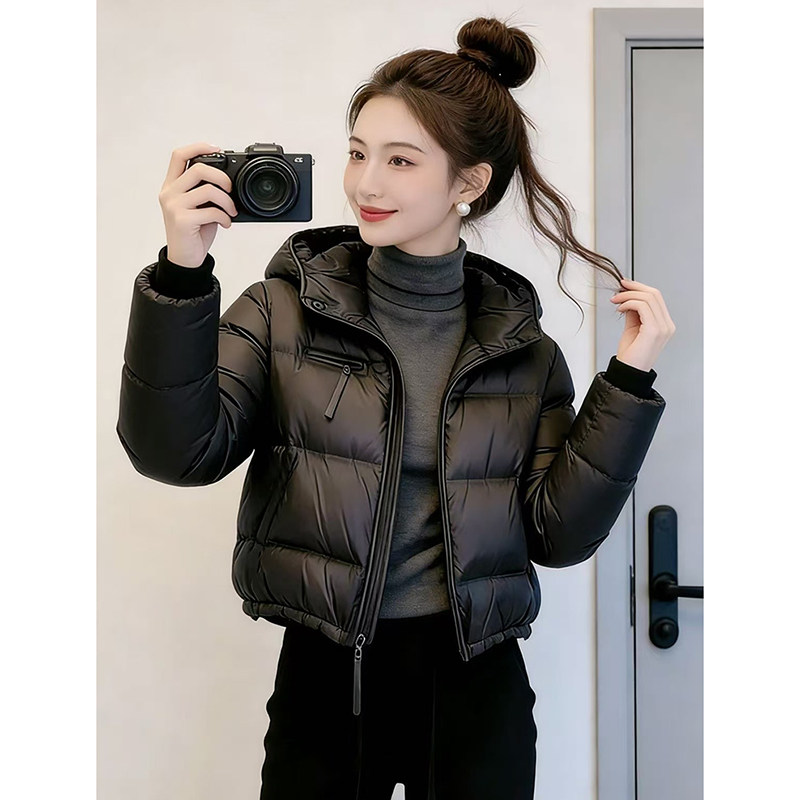 今年流行时尚chic高级感纯色棉服女冬季2025新款小个子休闲面包服