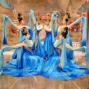 青蓝渐变水袖 惊鸿 专业定制舞蹈服 水袖 西安演出唐舞