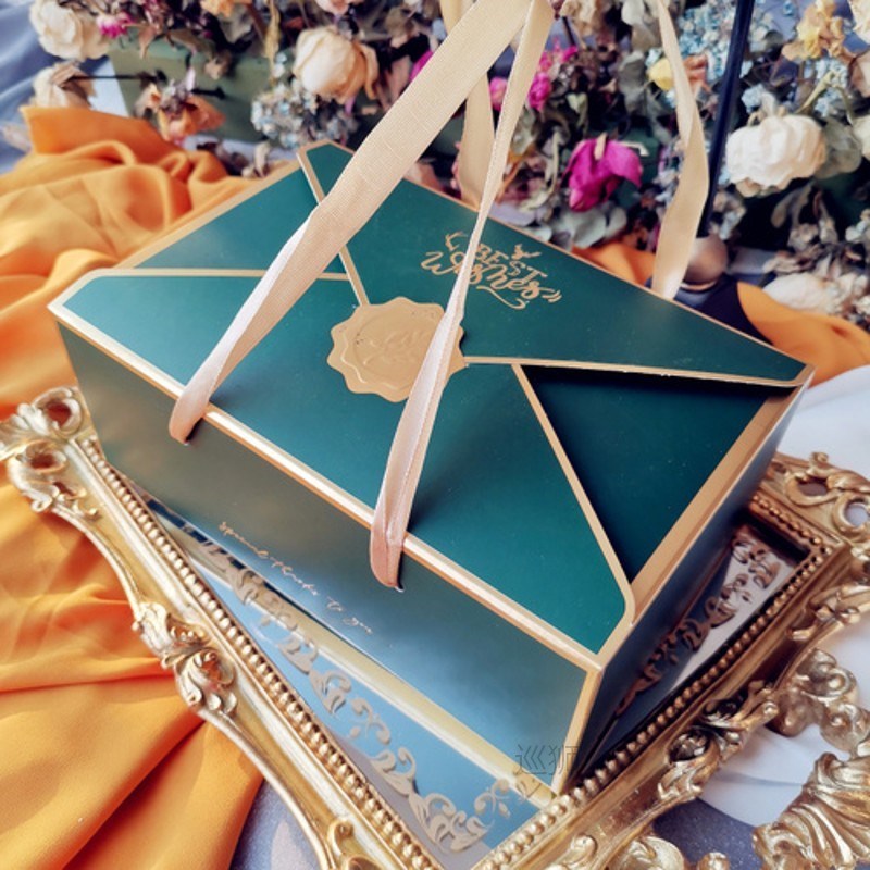 10pcs Gift Boxes Candy Cake Paper Hand Ribbon Box Package Ha