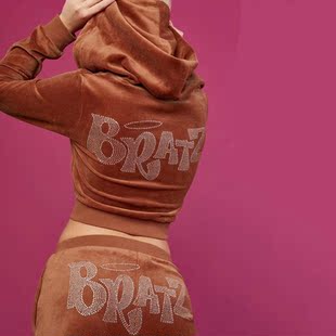 Y2k Women's Brown Rhinestone Bratz Print Streetw