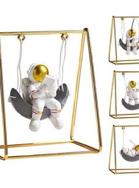 Modern Astronaut Figurines Resin Embellishments Spaceman For