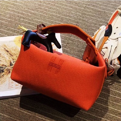 Fashion Simplicity Women's Makeup Bag Cosmetics Skin