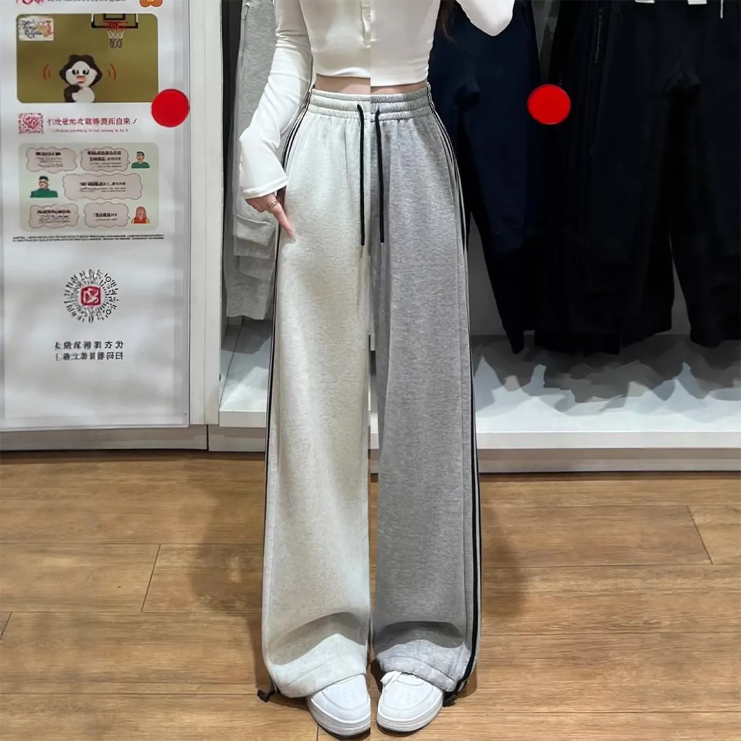 特厚羊羔绒运动裤子女冬季新款条纹加绒卫裤小个子休闲直筒阔腿裤